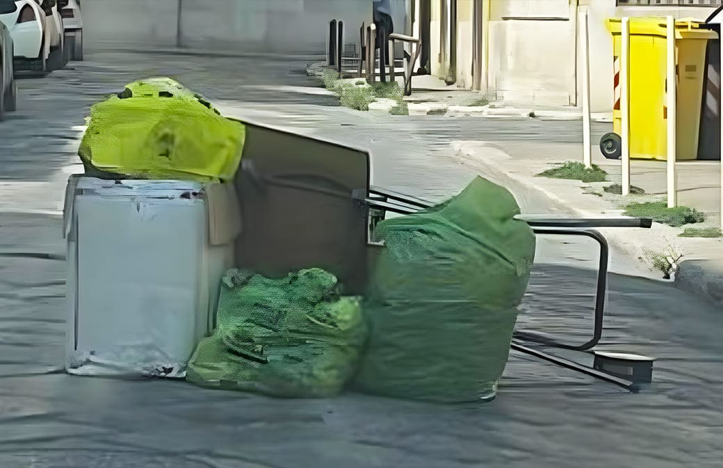 ambiente cer rifiuti abbandonati 02