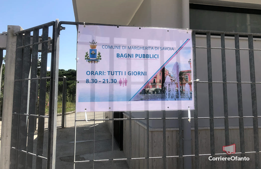 cronaca mar bagni pubblici 02