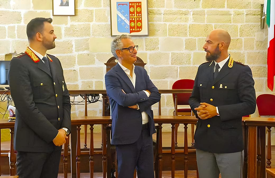 cronaca can agenti polizia 02