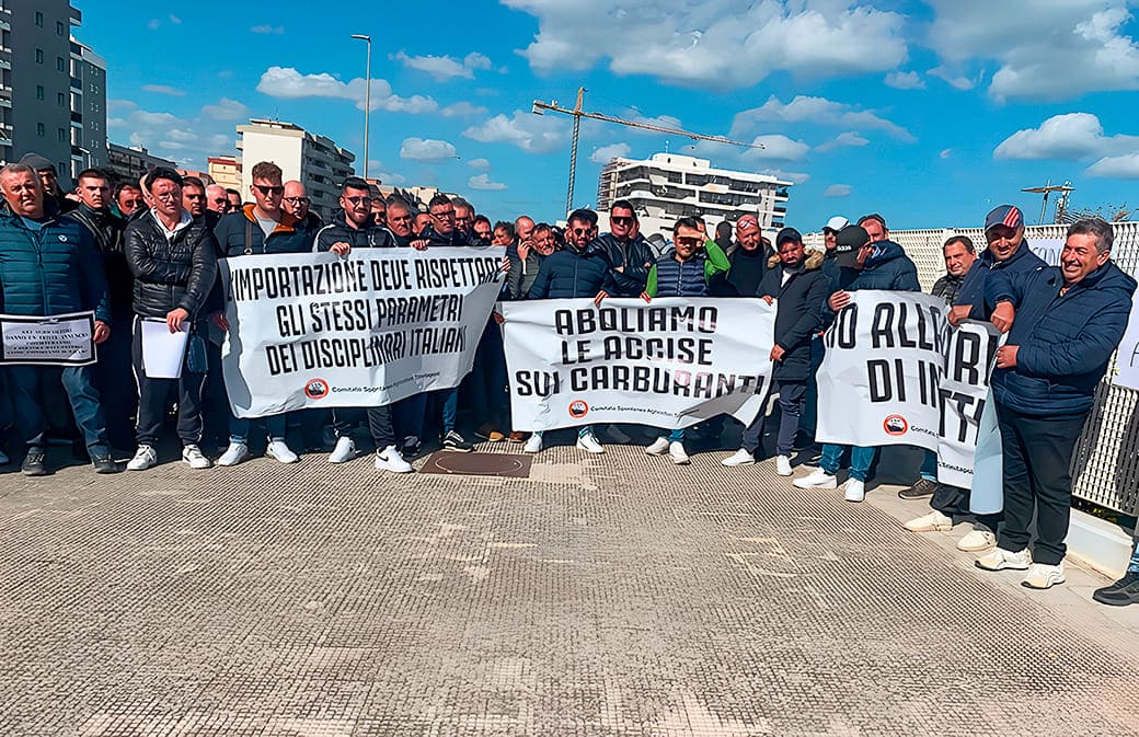 economia tri protesta agricoltori