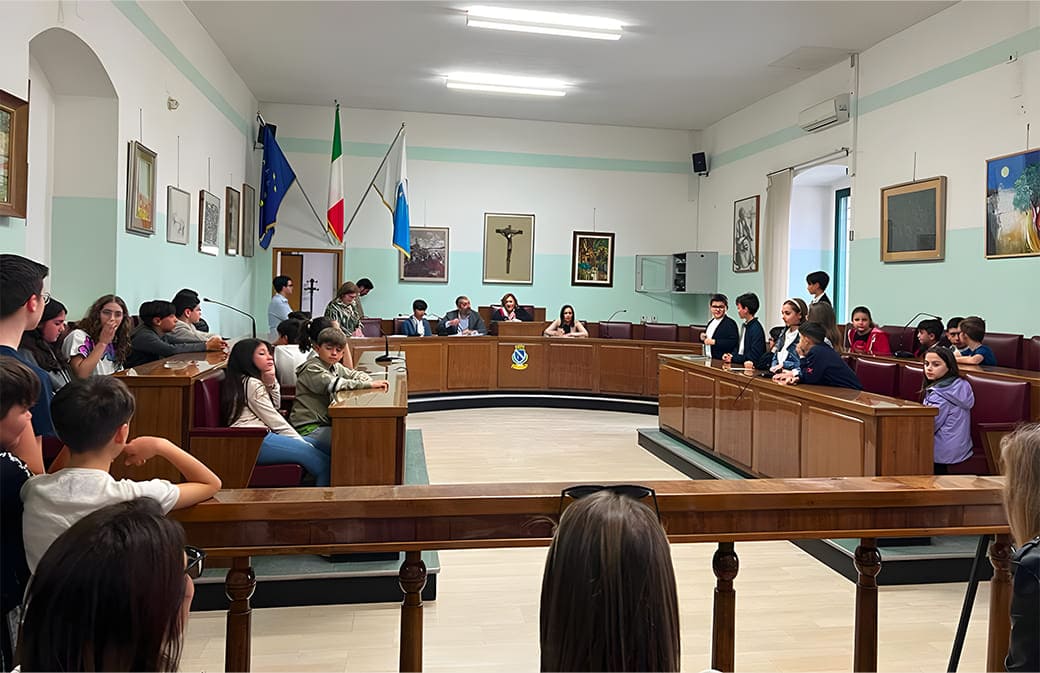 politica tri consiglio comunale ragazzi 01